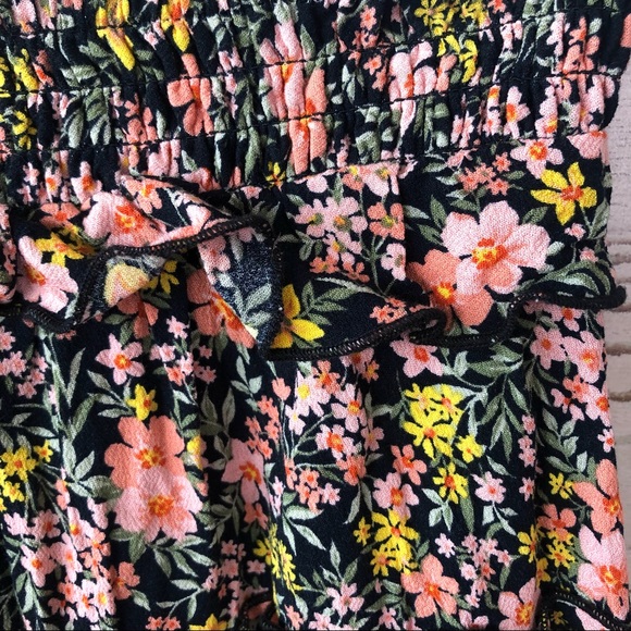 *3/$20* AMERICAN EAGLE Spring Floral Tiered Ruffle Mini Skirt S - Picture 2 of 7